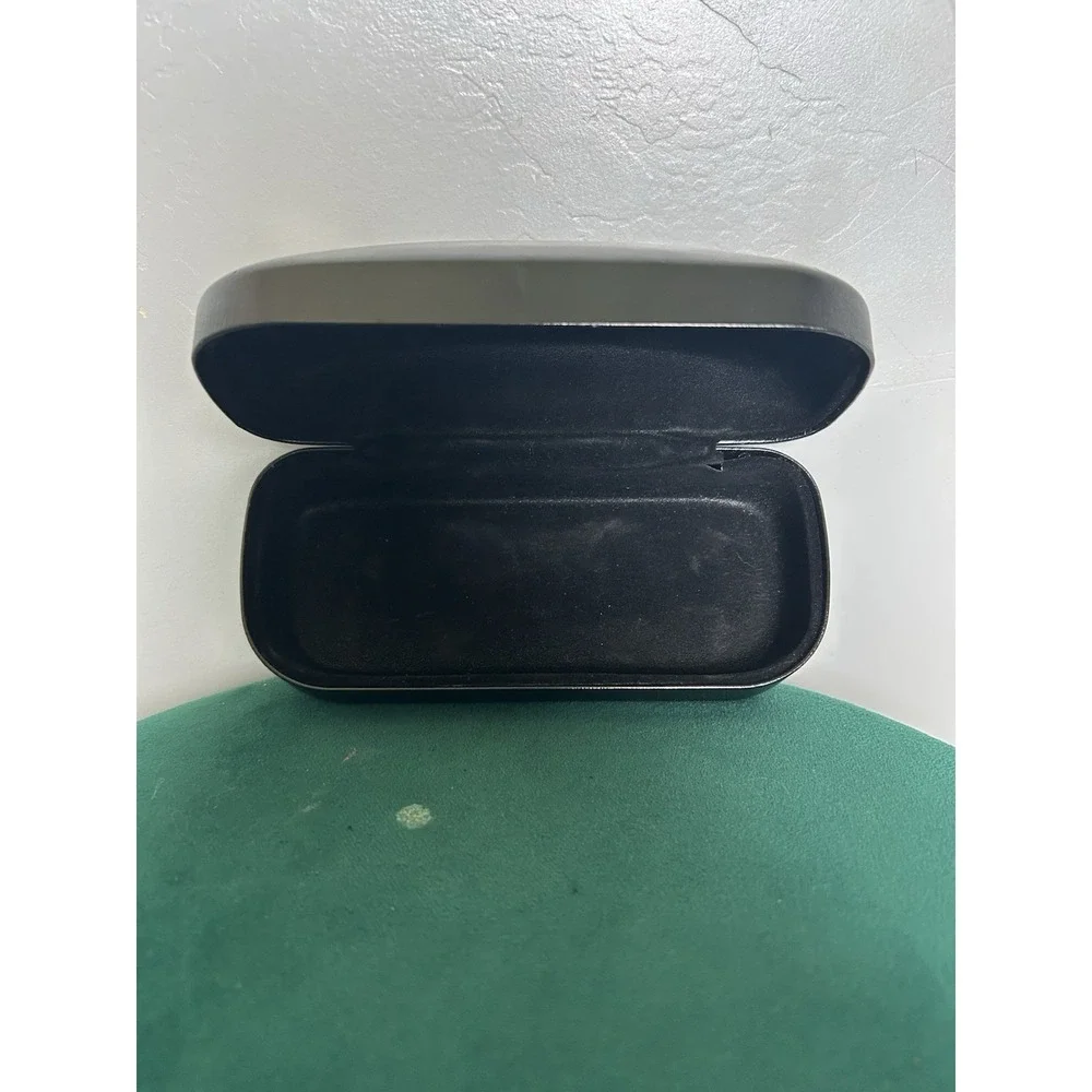 COACH NEW YORK LARGE  HARD BLACK CLAM SHELL EYE GLASS SUNGLASSES CASE